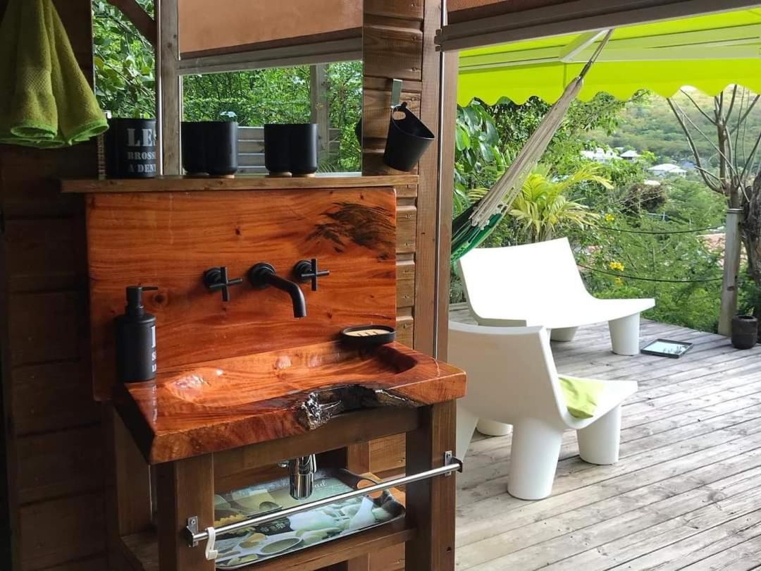 Ali-Nais Location Acomodação com café da manhã Deshaies Exterior foto