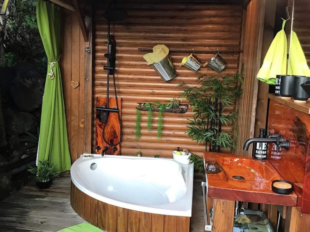 Ali-Nais Location Acomodação com café da manhã Deshaies Quarto foto
